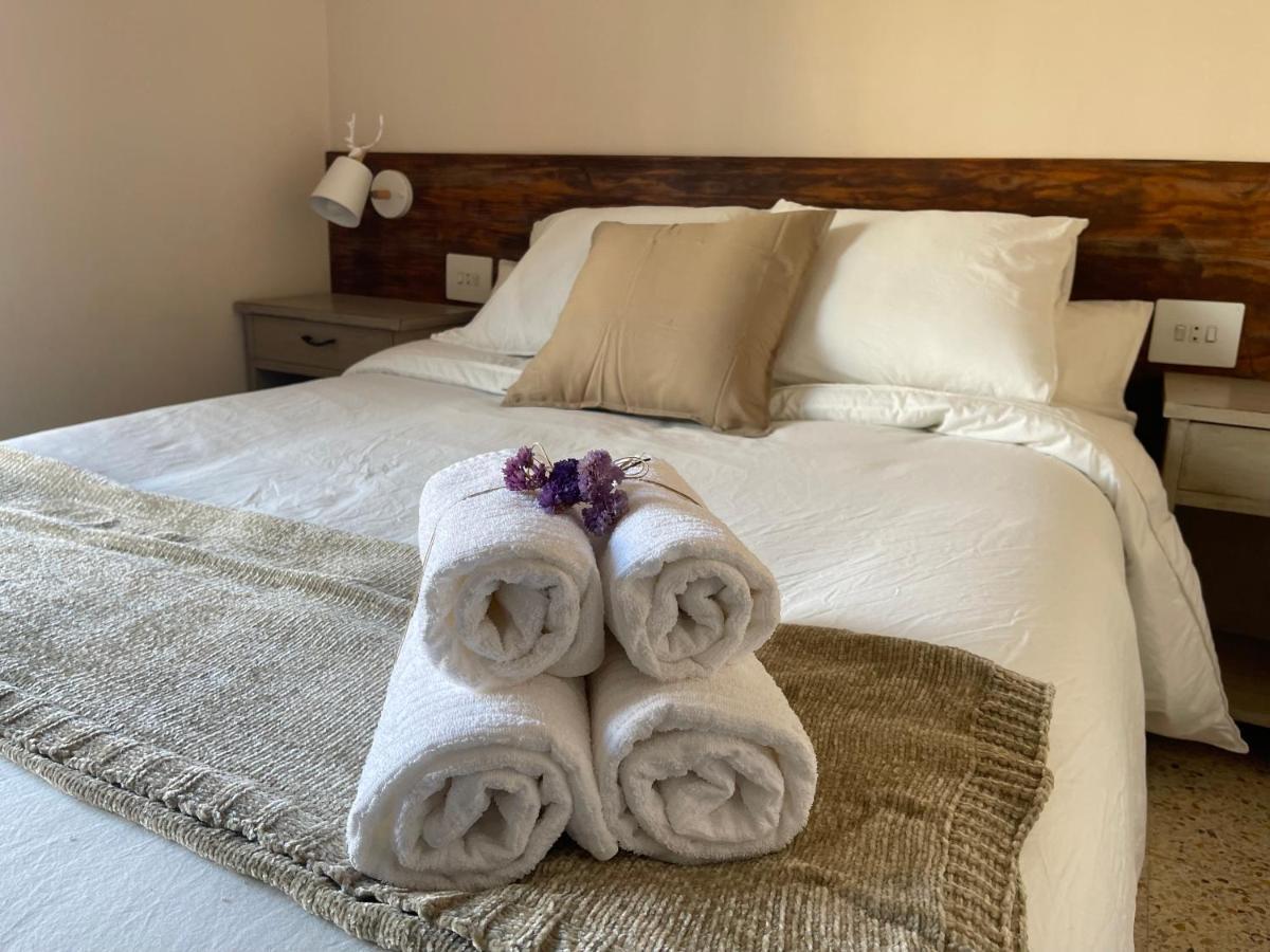 Fonda Peremiquel Hotel Castellar De N'Hug Buitenkant foto