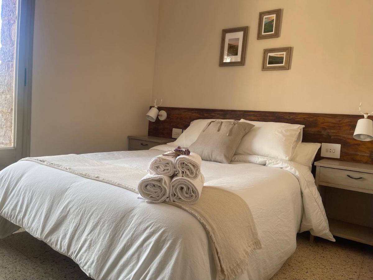 Fonda Peremiquel Hotel Castellar De N'Hug Buitenkant foto