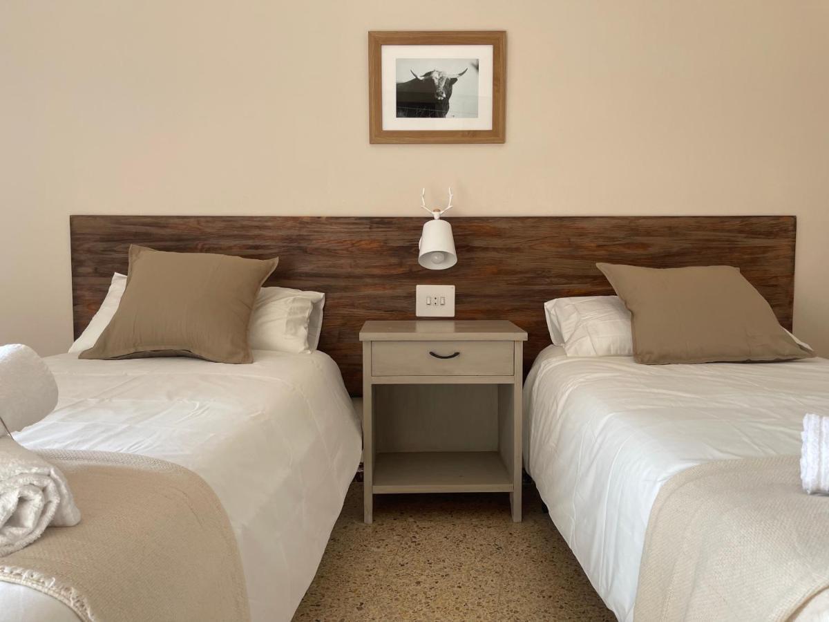 Fonda Peremiquel Hotel Castellar De N'Hug Buitenkant foto